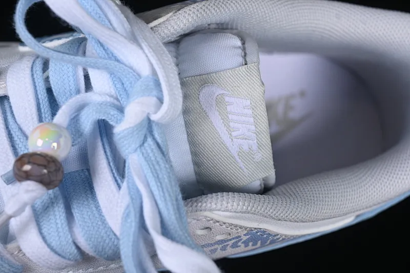 All Categories Nk SB Dunk Series Nk SB Dunk Low Low-top sneakers Nk Dunk CNY Year of the Snake Steam Puppet New Chinese style Chinese style gift box Pearl of the Snake Low-top casual sneakers DD1391-103